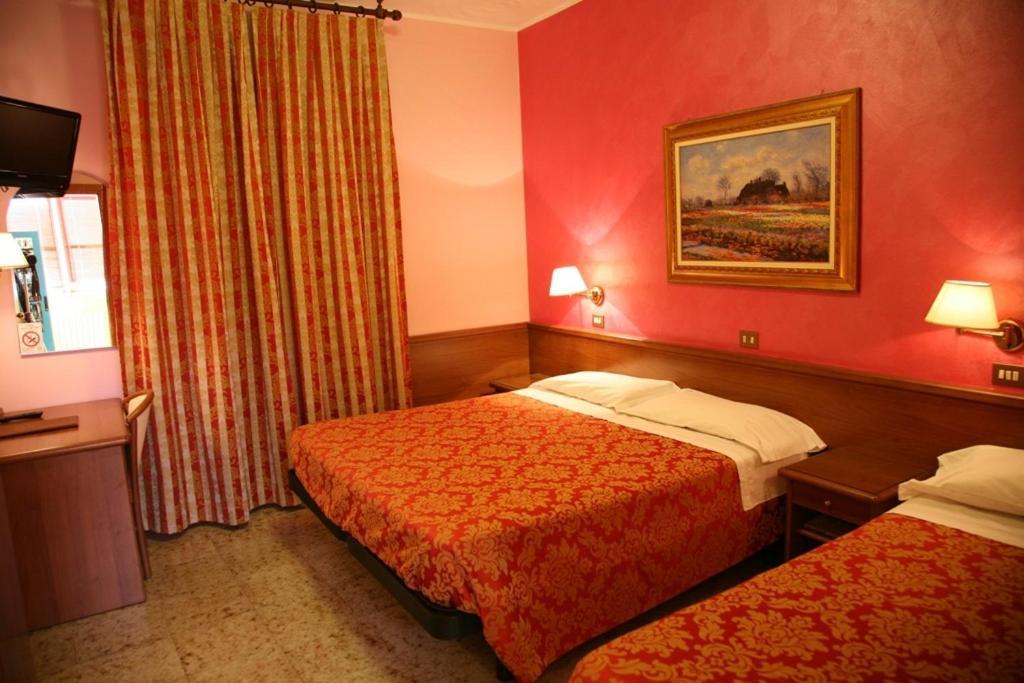 Hotel San Pellegrino Spilamberto Δωμάτιο φωτογραφία
